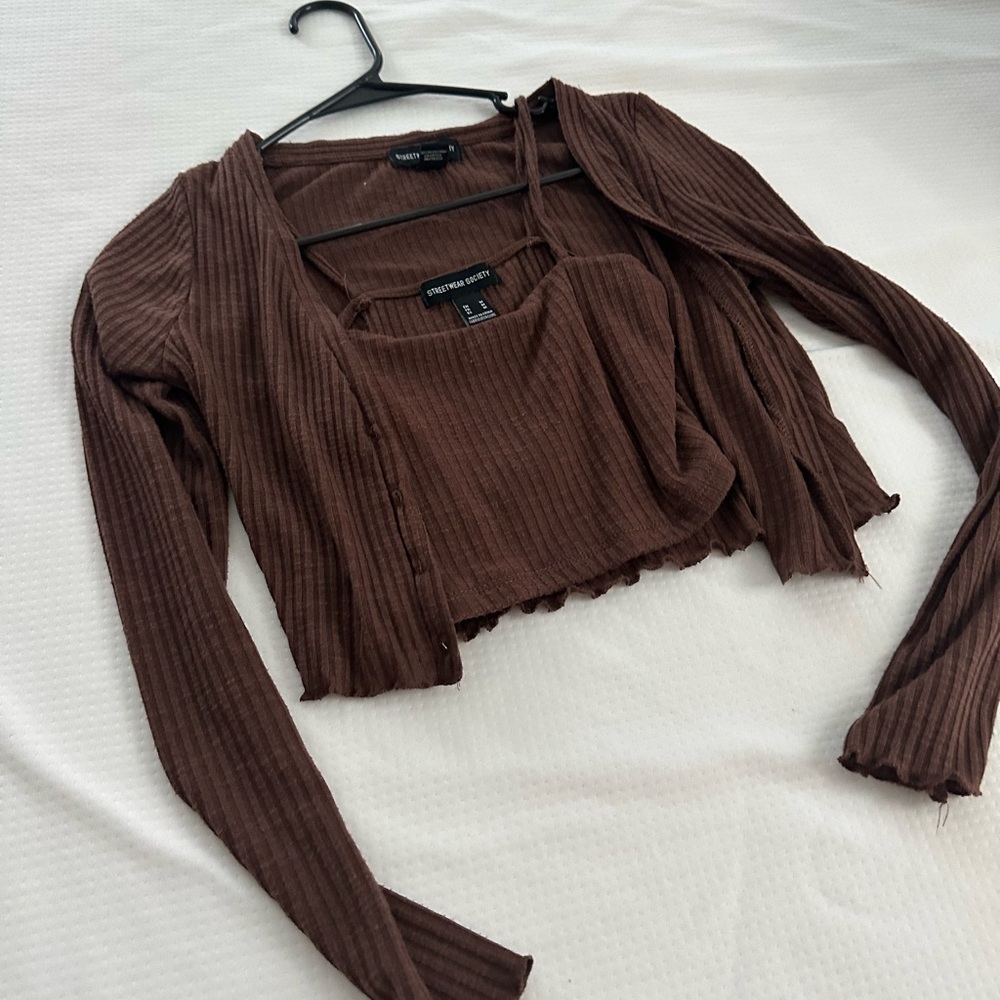 Cardigan + tank top